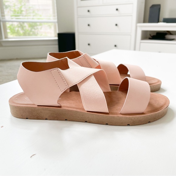 J. Mark Nude Stretch Sandals Form-901 - Picture 3 of 9